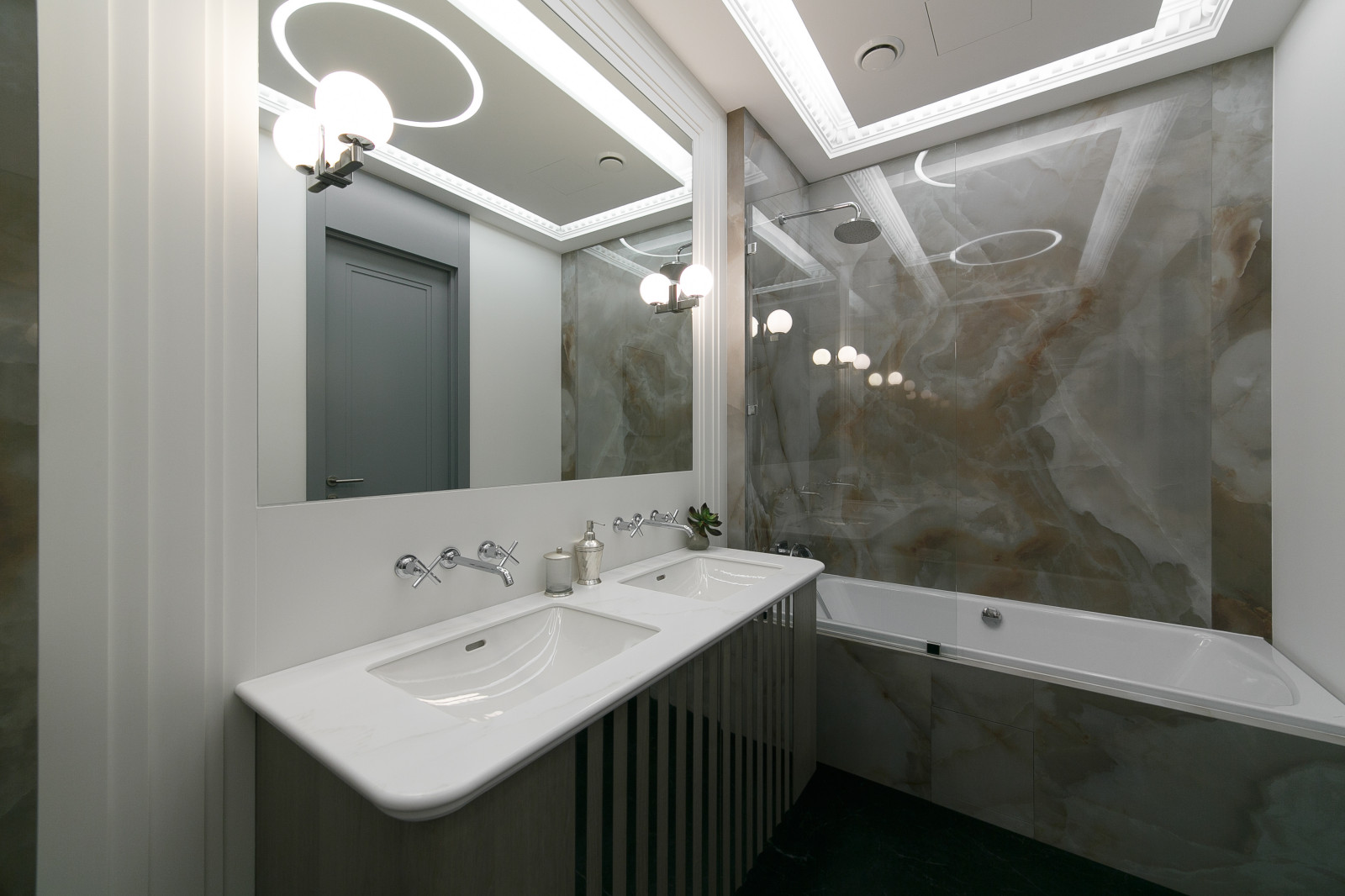 Пресненская Набережная