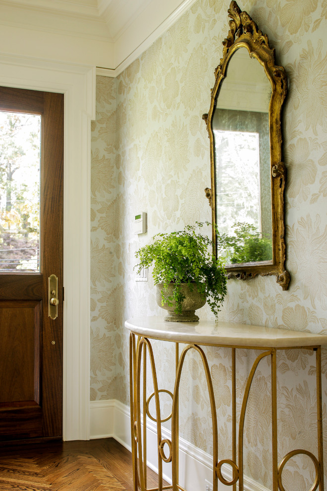 Entryway - transitional entryway idea in New York