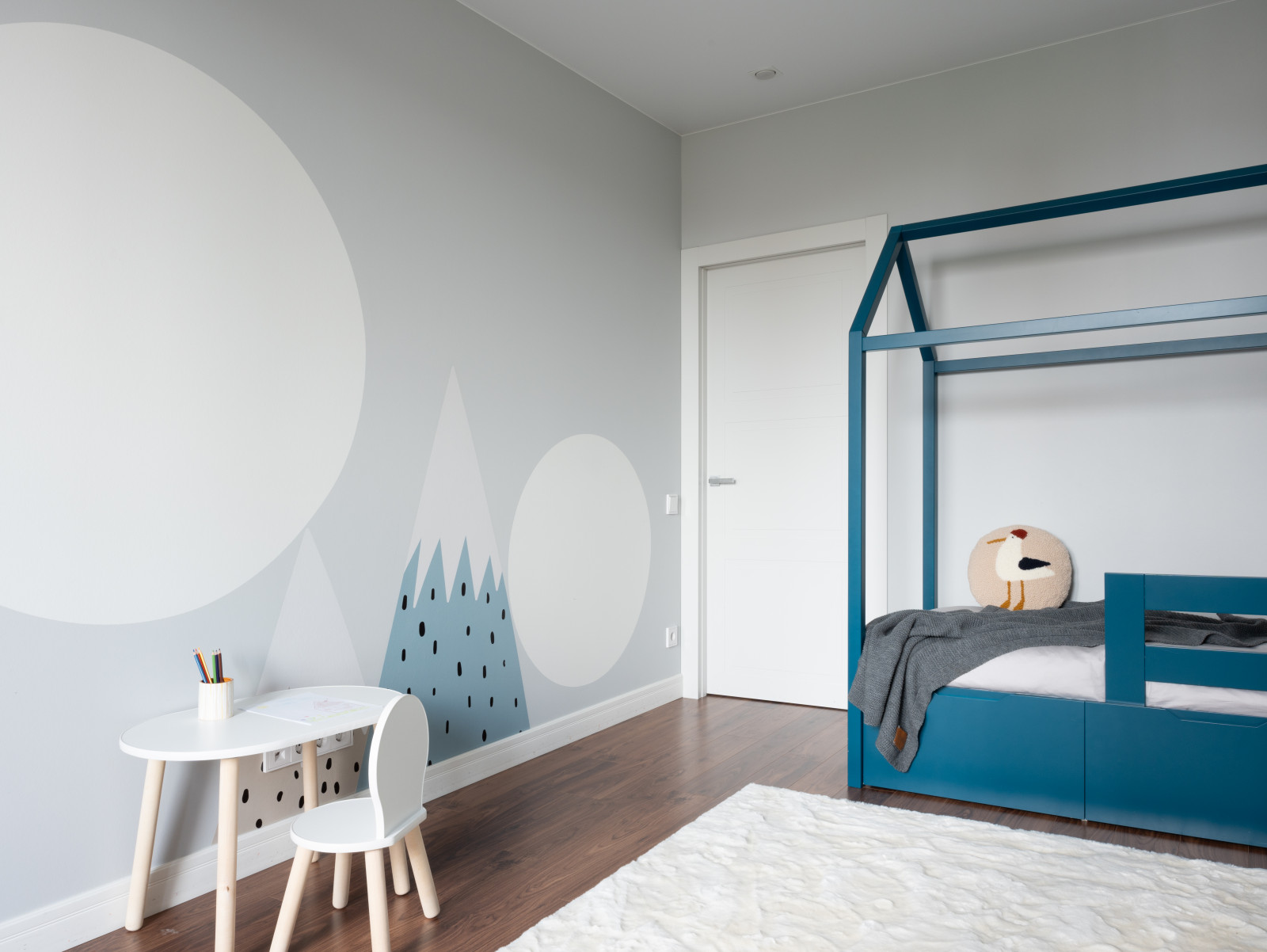 Дом на Набережной