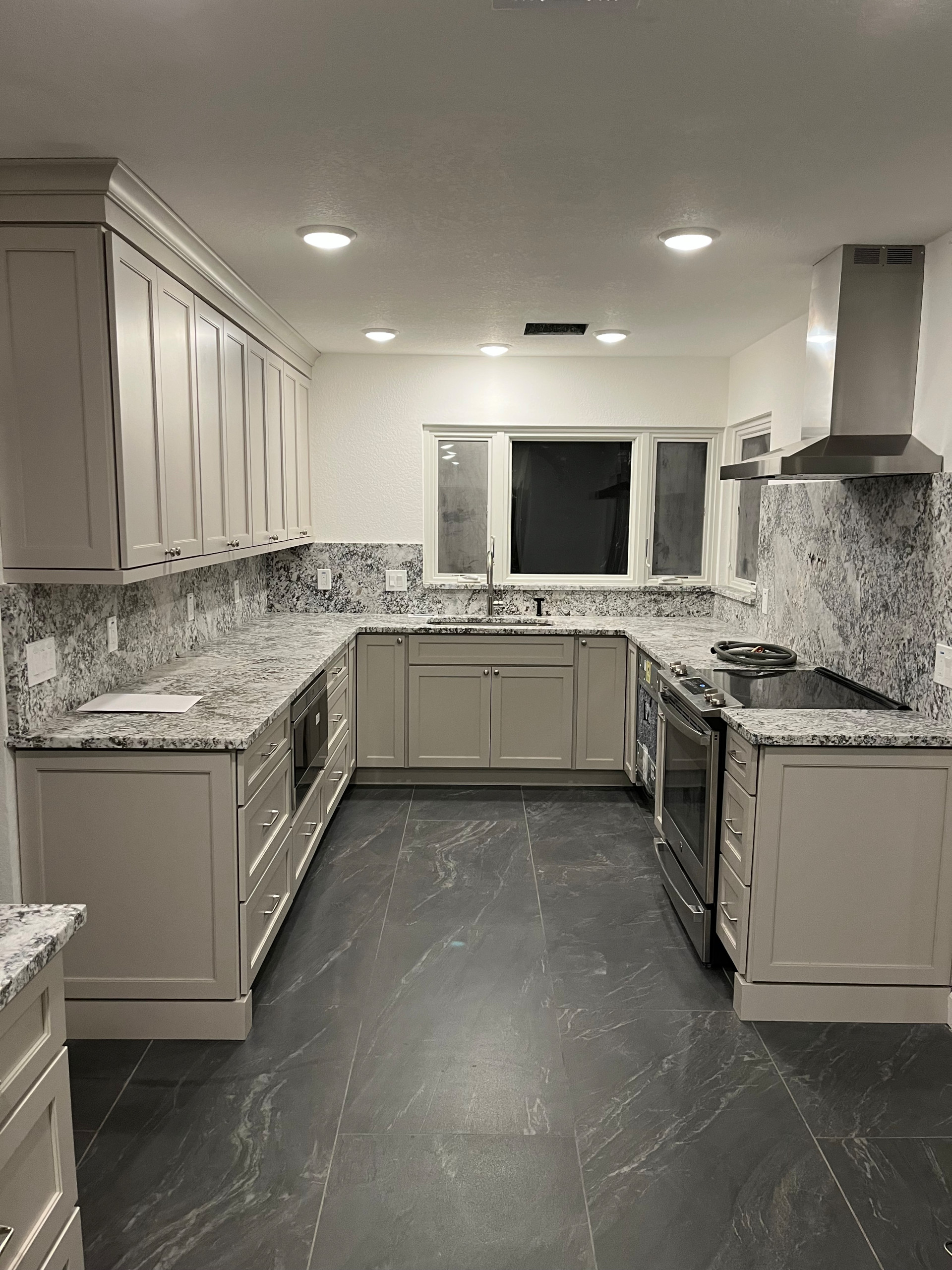 Kitchen + Laundry Room