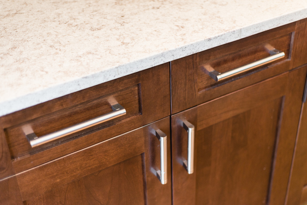 Transitional home design photo in Denver