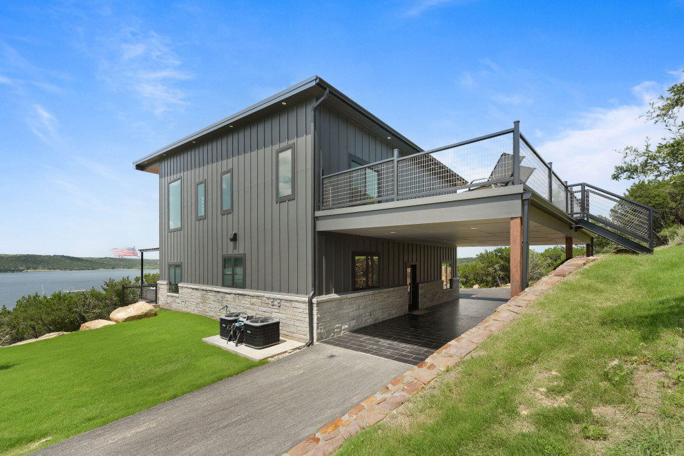 Hillside Lake View Home