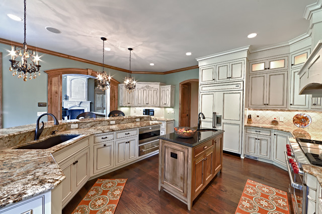 The Rodgers - Traditional - Kitchen - Cleveland - by Todd Michael ...