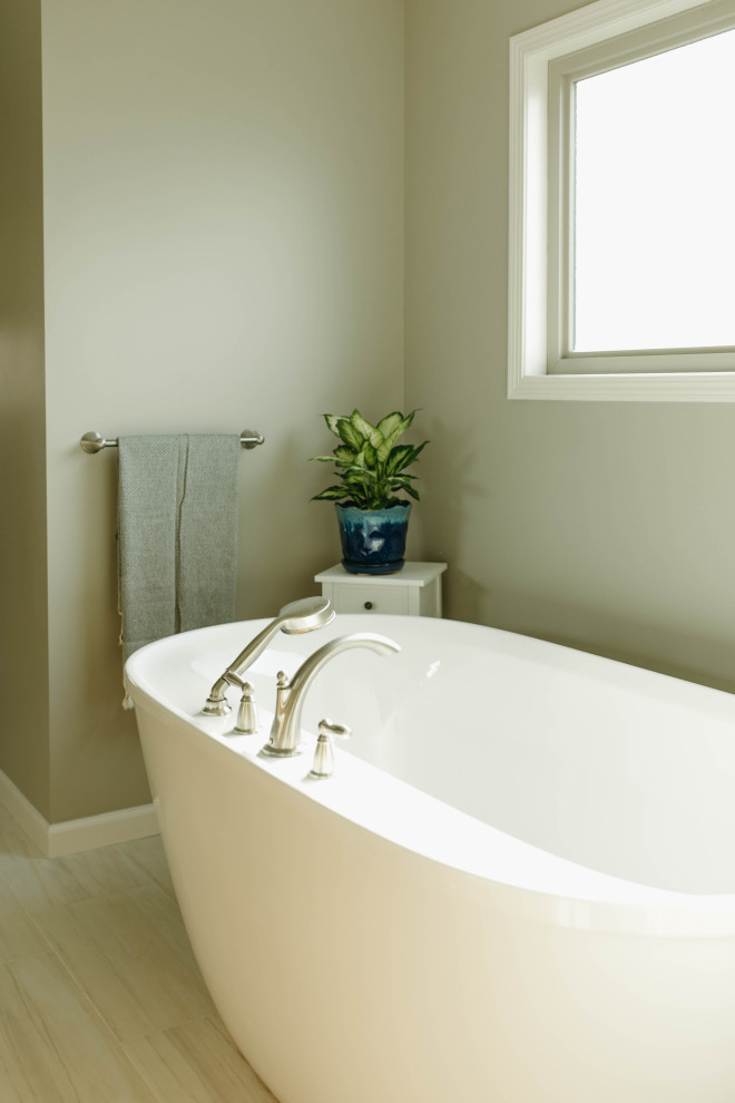 Home design - transitional home design idea