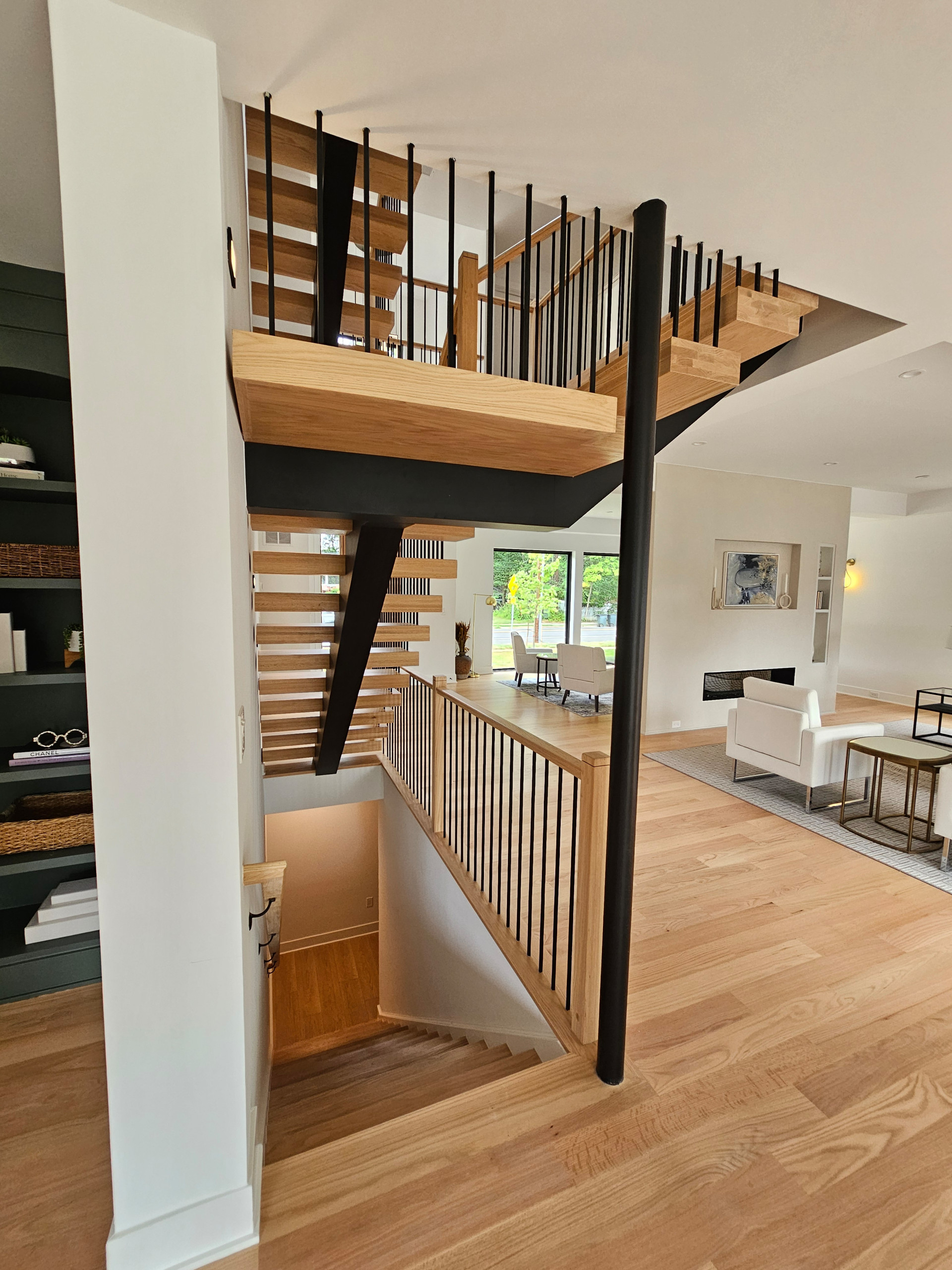 124_Contemporary Luxury White Oak and Steel Design, Vienna, VA 22180