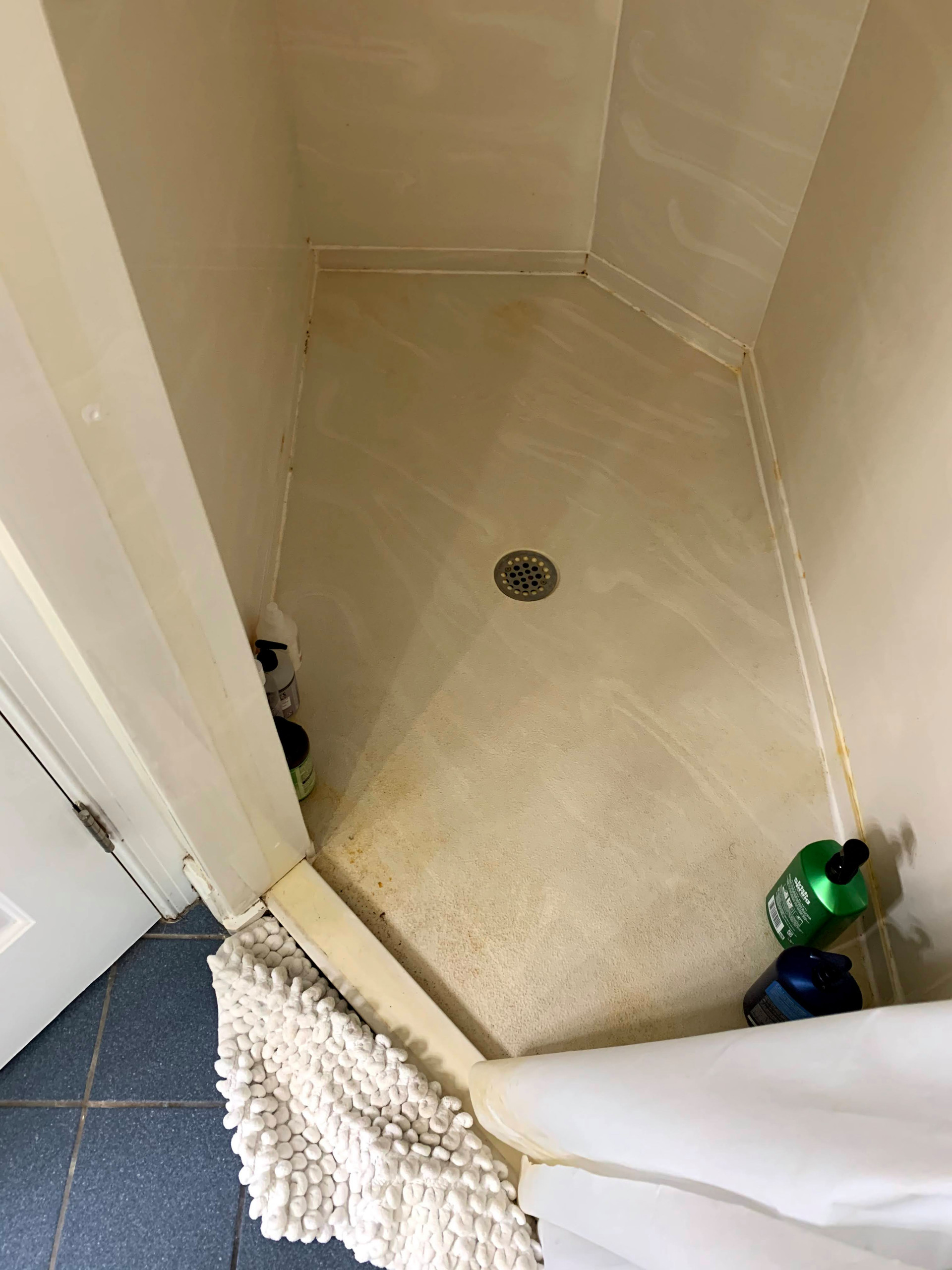 Creek Wood Master Bed & Bath Update