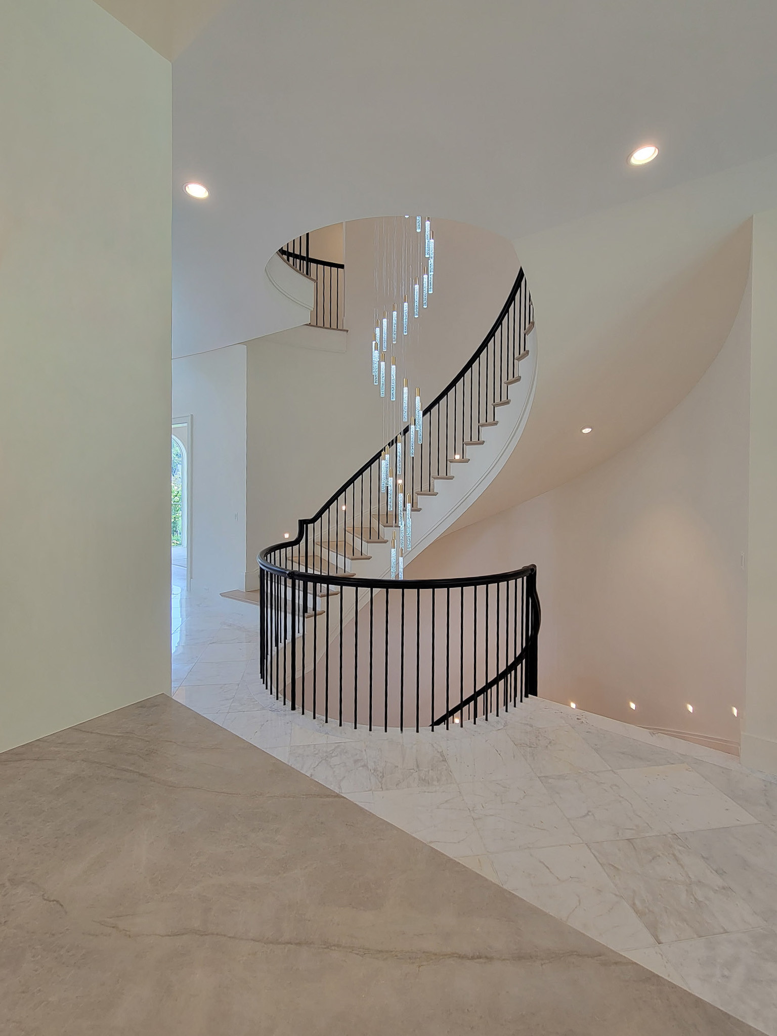 Project #158 | Contemporary Curved Staircase