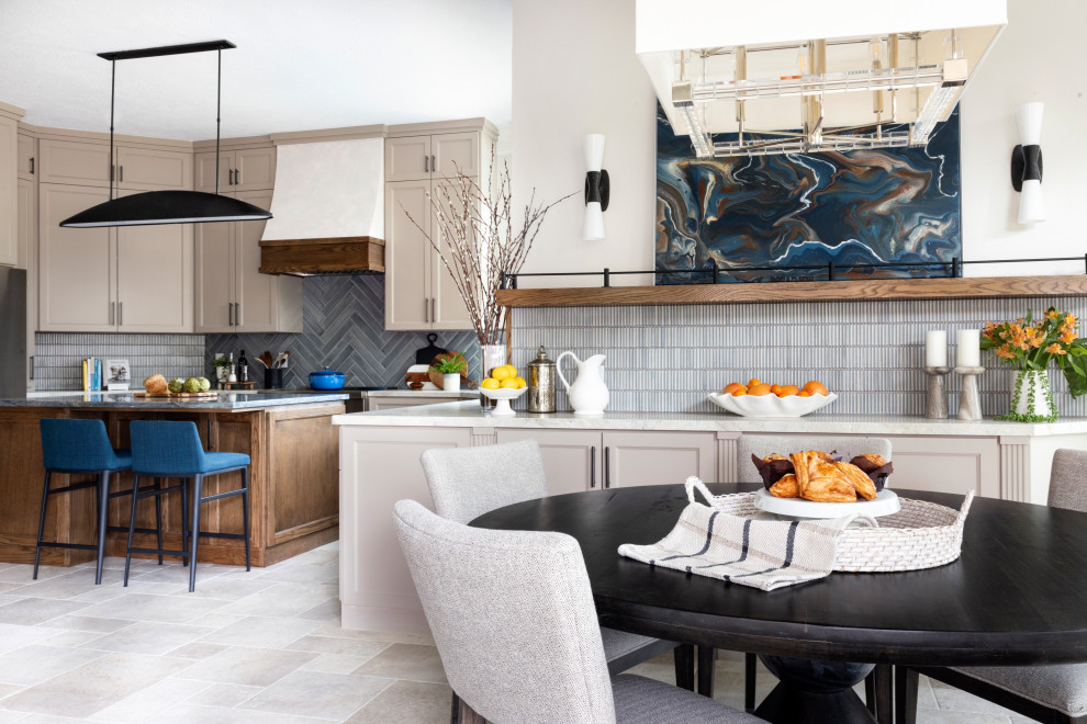 Inspiration for a transitional kitchen remodel in Houston