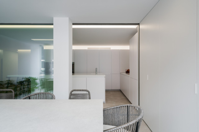 M&Aacute;LAGA modern-kitchen
