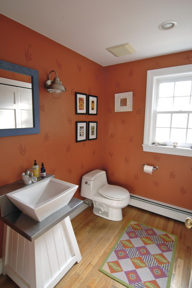 Photo of an eclectic bathroom in Boston.