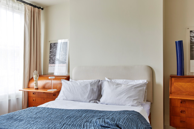 Working from home contemporary-bedroom