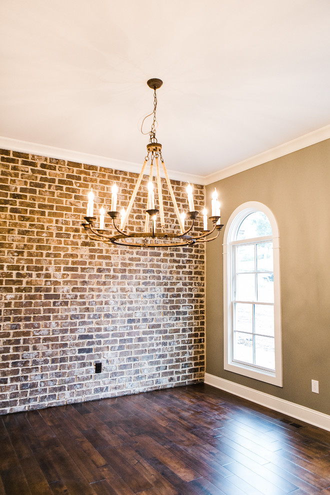Home design - transitional home design idea
