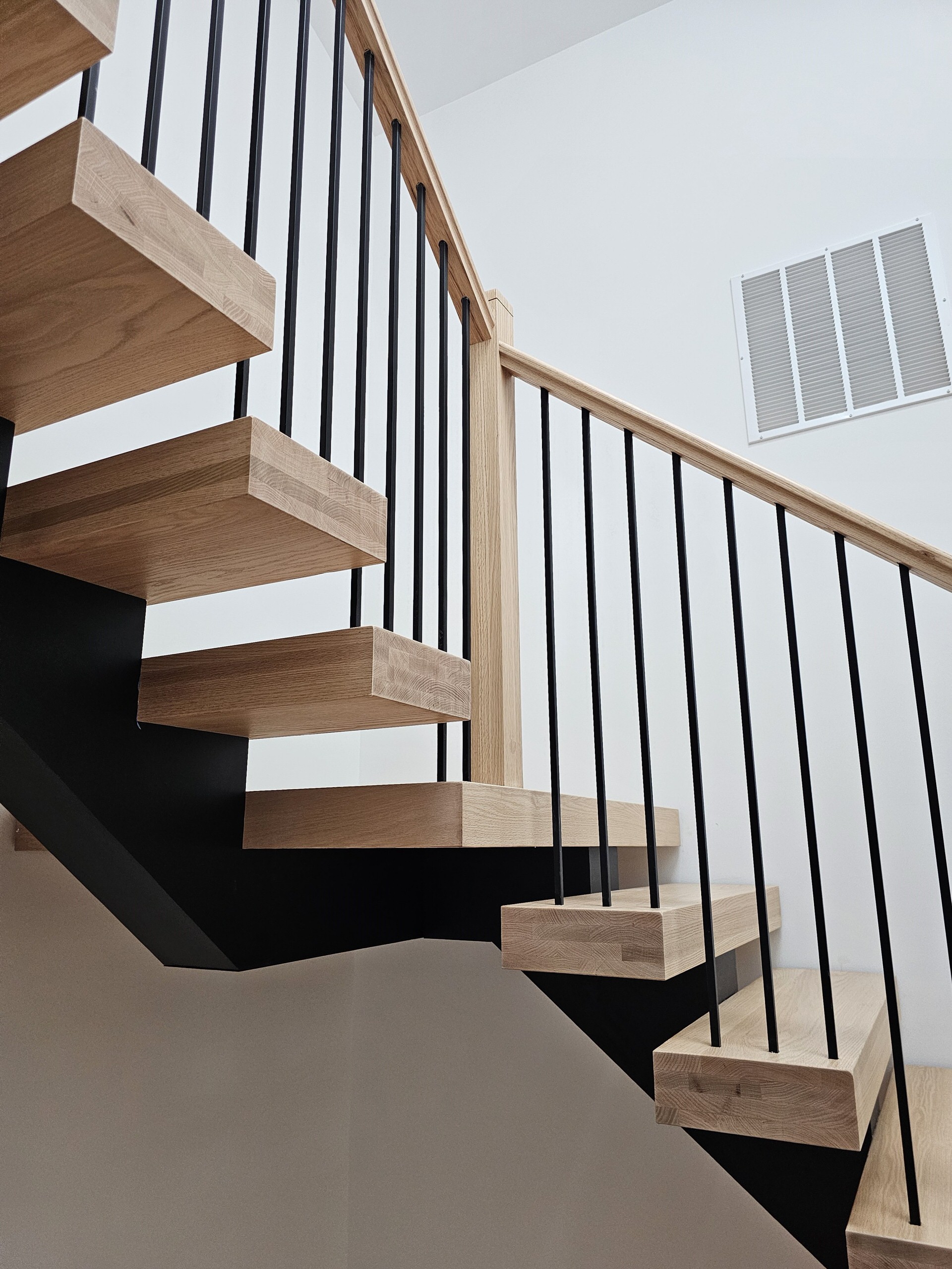 124_Contemporary Luxury White Oak and Steel Design, Vienna, VA 22180