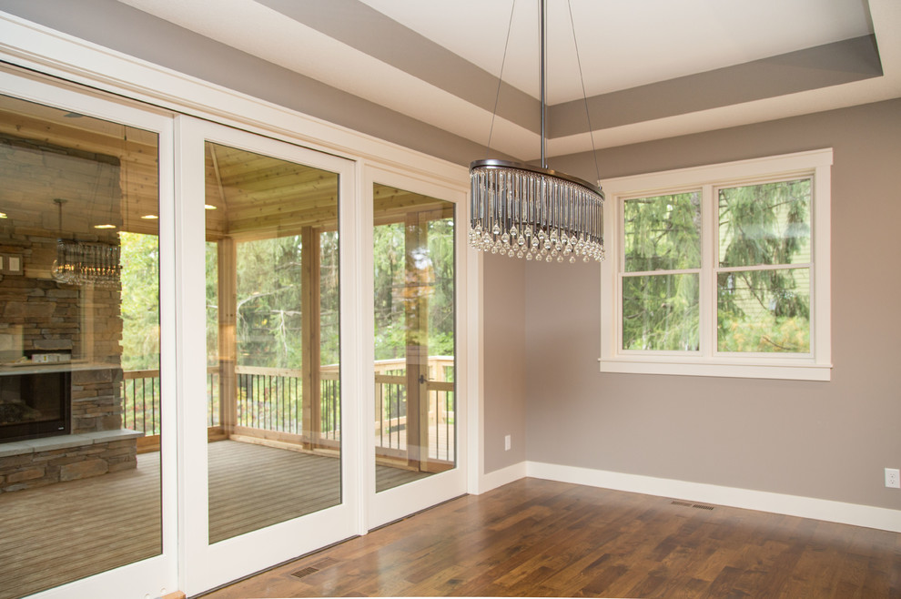 Home design - transitional home design idea in Minneapolis