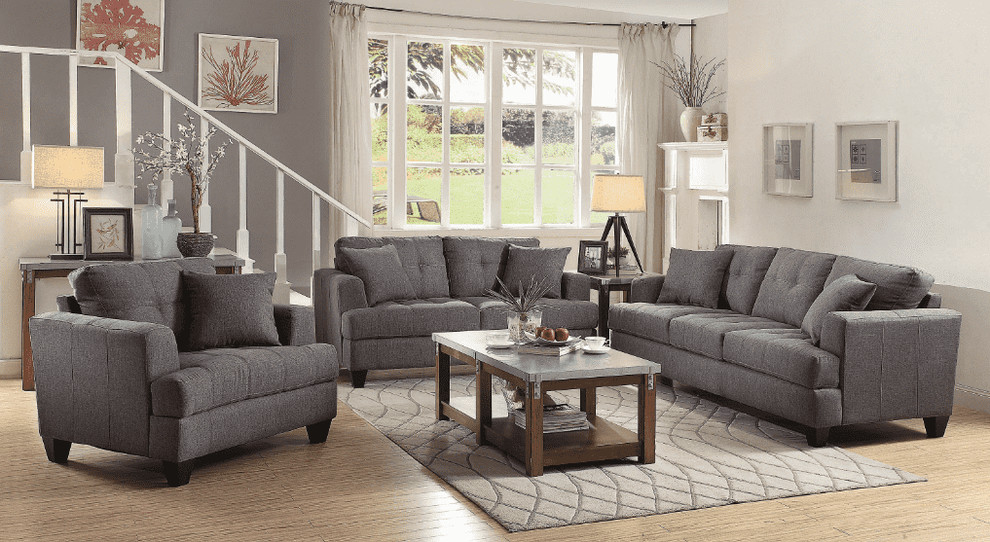 Inspiration for a modern home design remodel in Vancouver