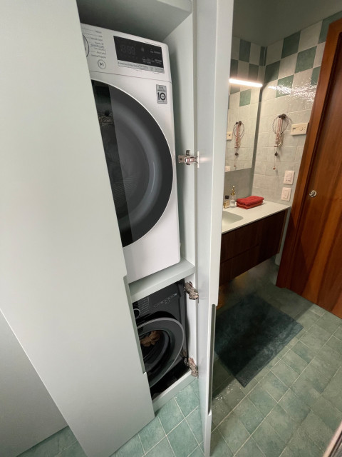 Bagni per casa Bharat contemporary-service-yard