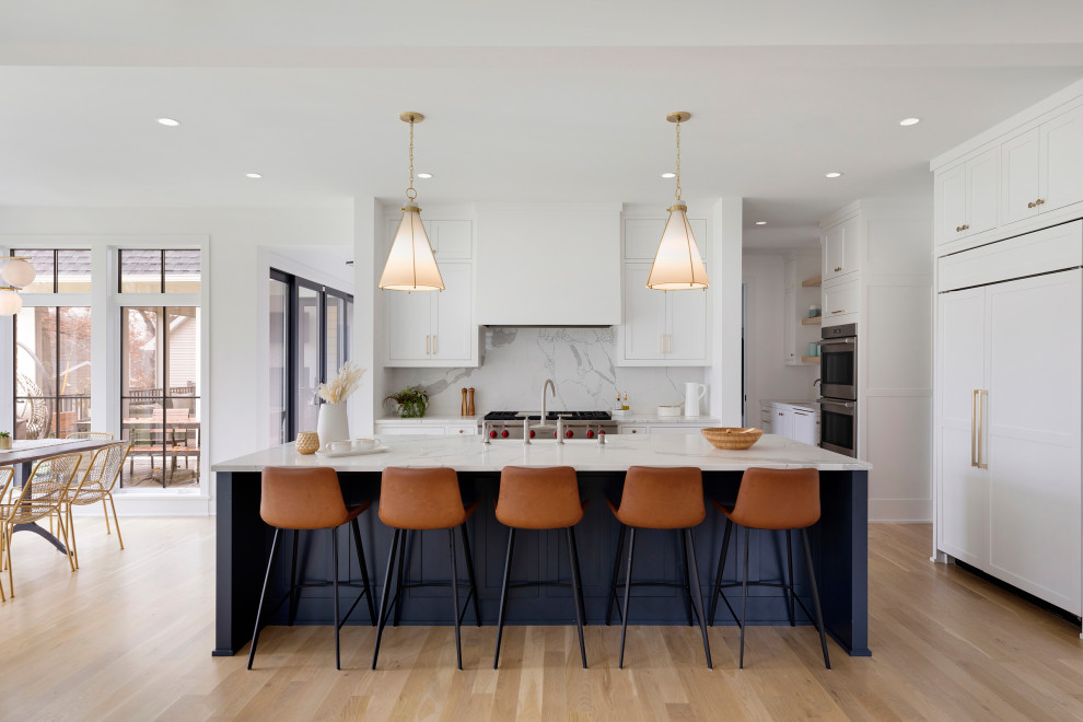 Example of a transitional kitchen design in Minneapolis