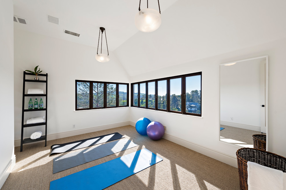 Country home yoga studio in Orange County.