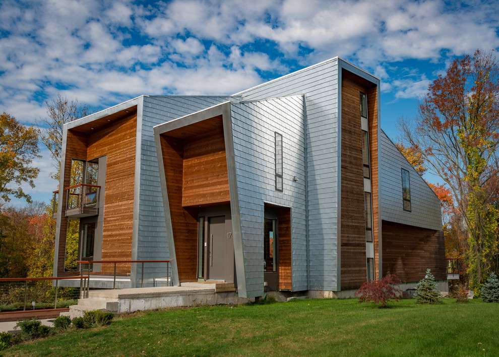 Knotty Cedar Siding Meets Stainless Steel Tile in Milton, MA