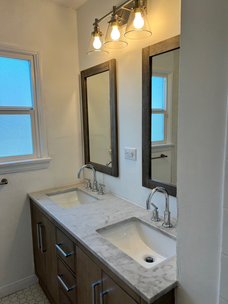 Newhouse Bath