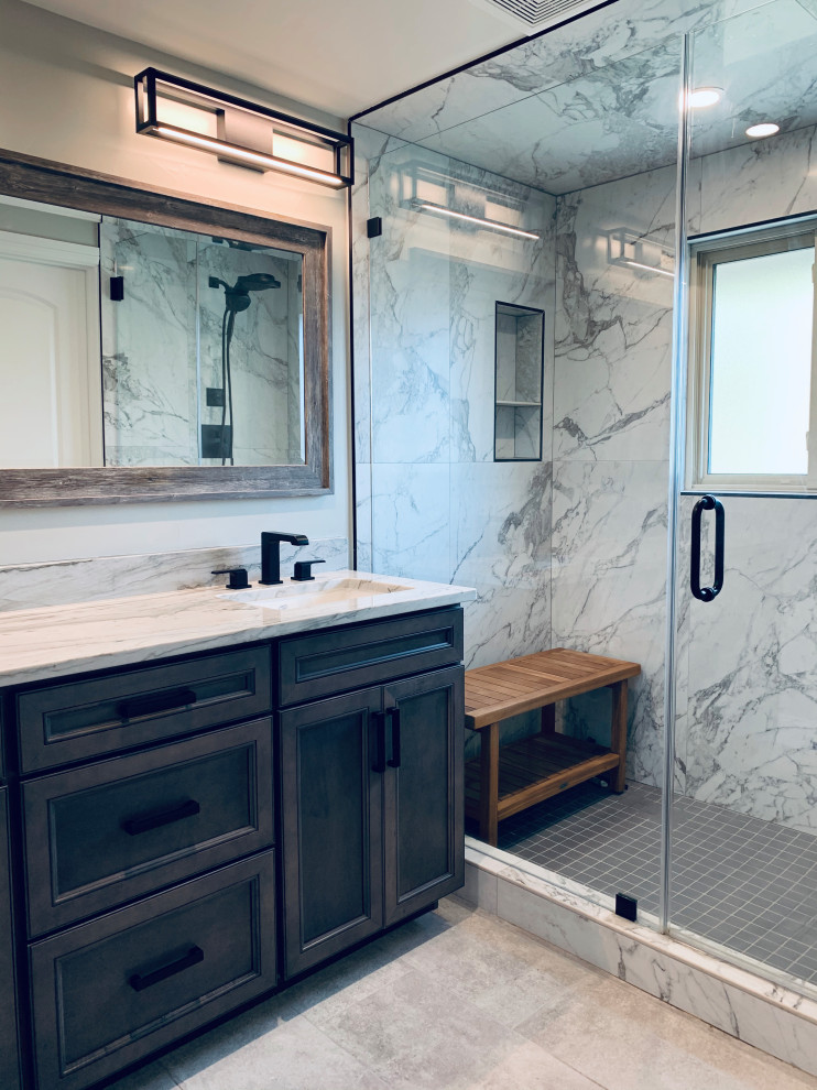 Transitional bathroom photo in Denver