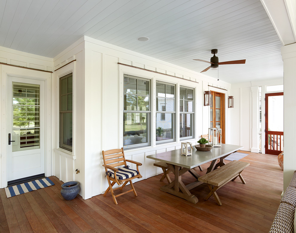 Photo of a beach style verandah in Charleston.