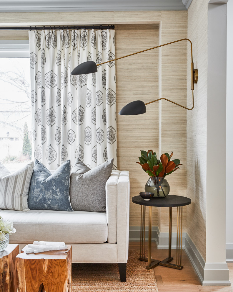Home design - transitional home design idea in Toronto