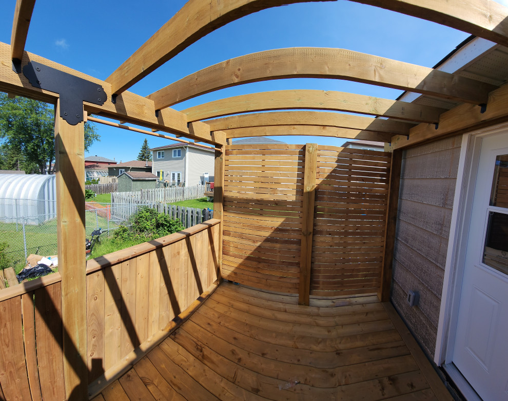 Large Deck build