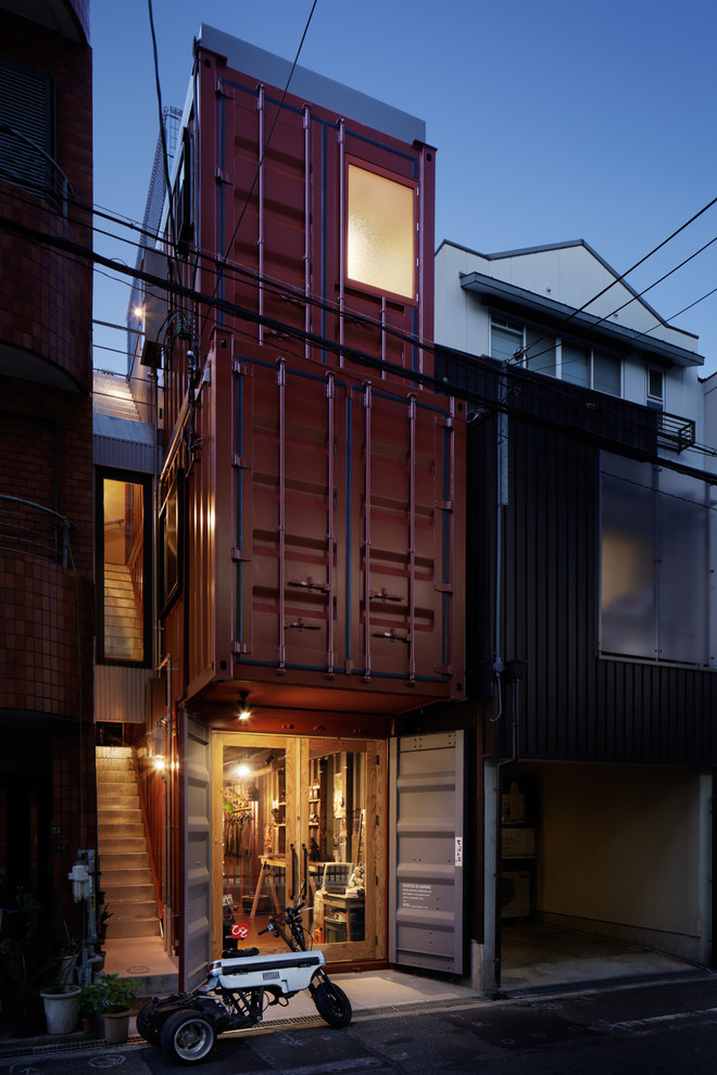 大阪にあるインダストリアルスタイルのおしゃれな住まいの写真