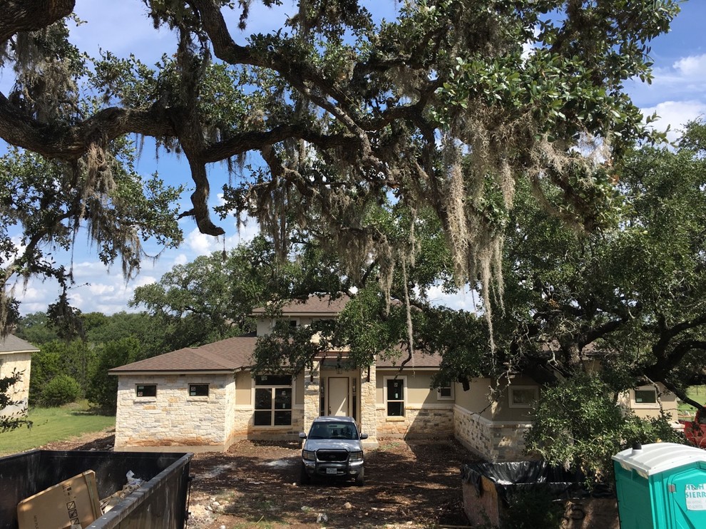 Inspiration for a transitional home design remodel in Austin