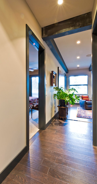 Private Residence modern-flur