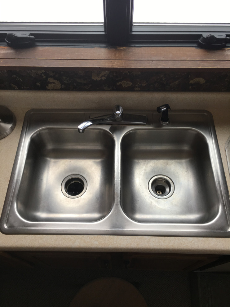 Kitchen Faucet WallMounted vs. CounterMount