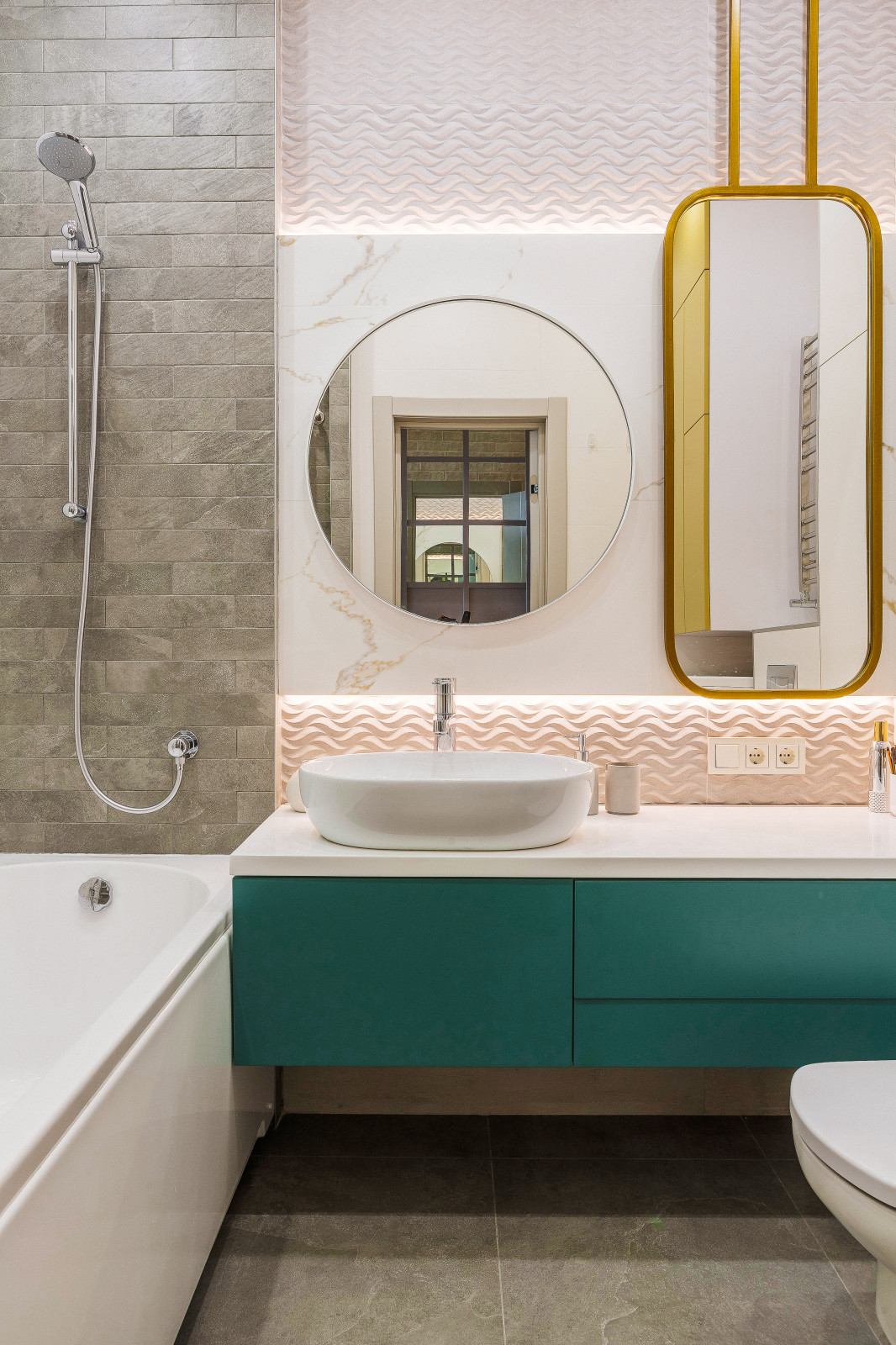 Квартира 3-к, 104м2