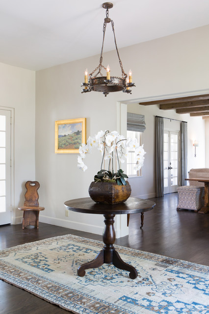 Classic Spanish in Pasadena mediterranean-entry