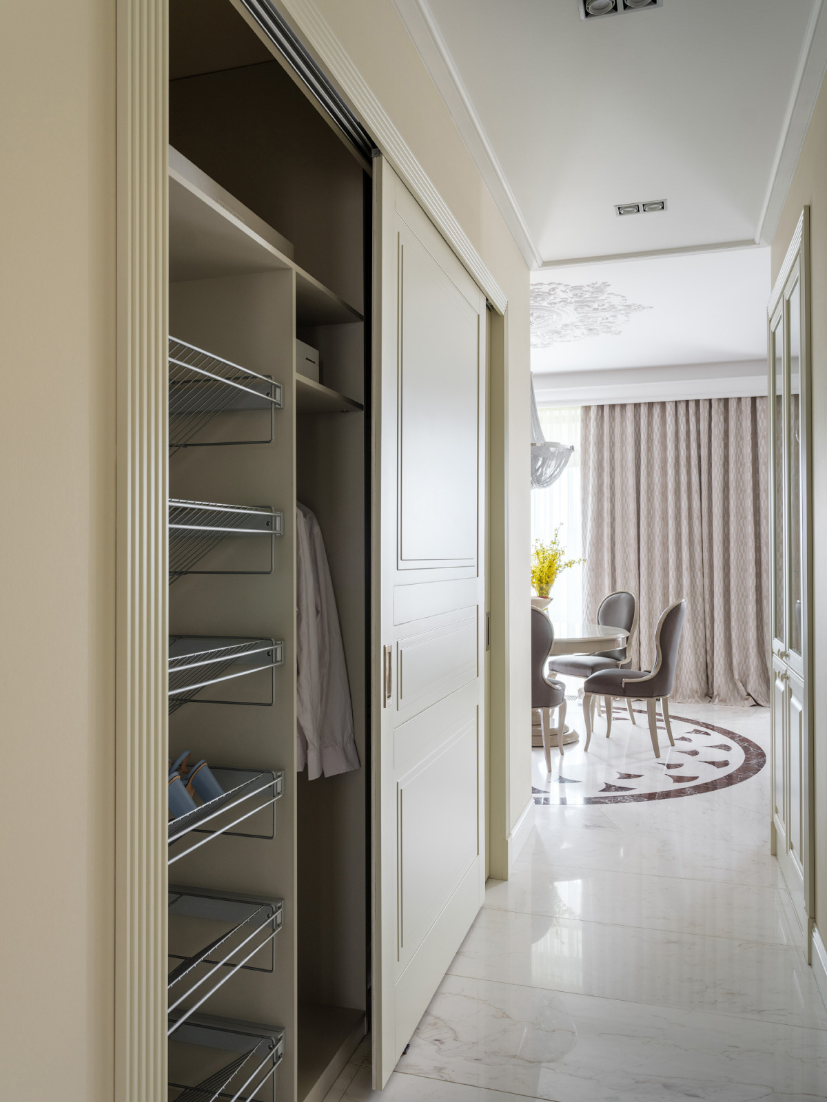 Трехкомнатная квартира в ЖК Крестовский de luxe - 129м²