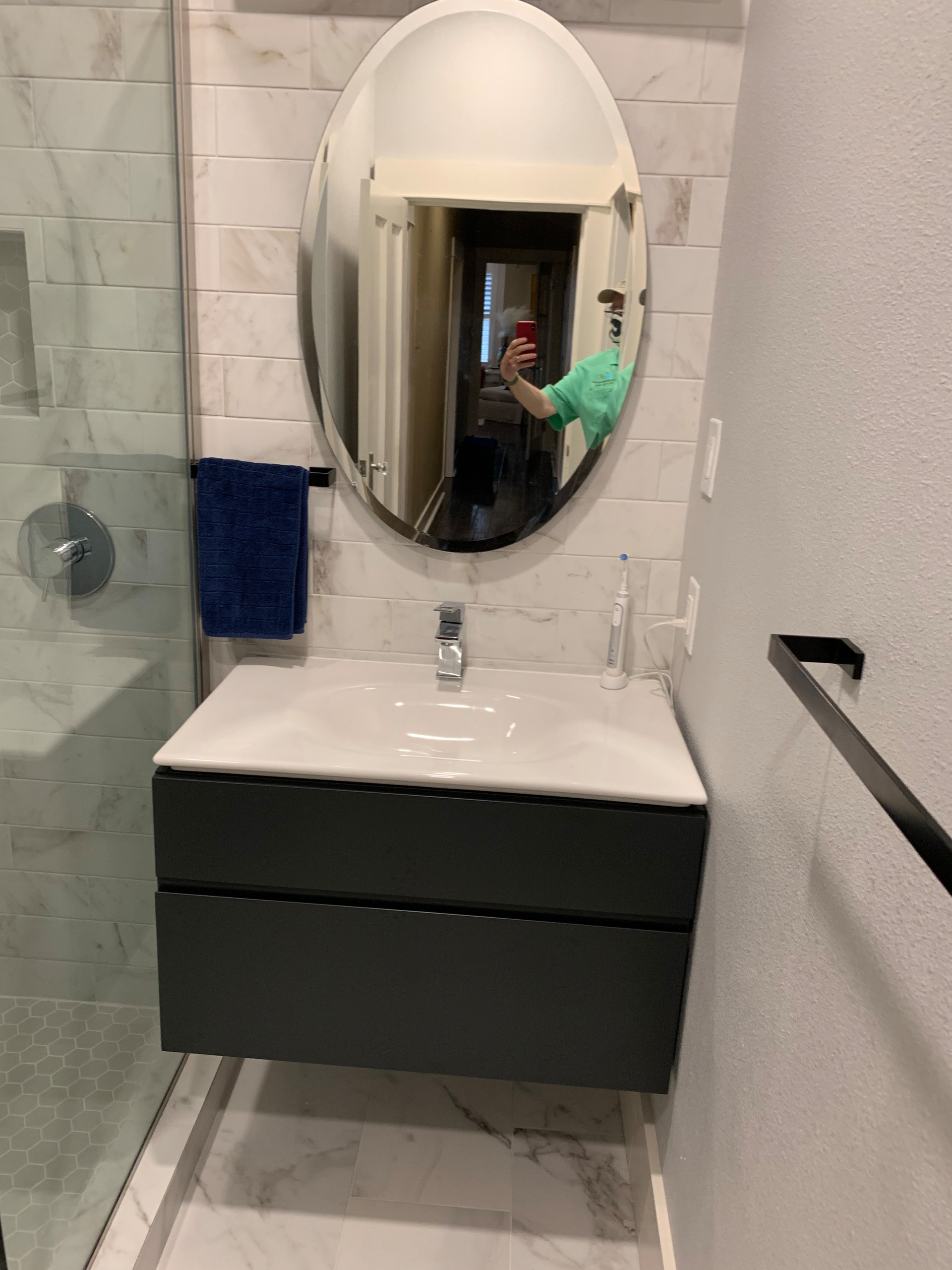 Alamo Heights Guest Bath