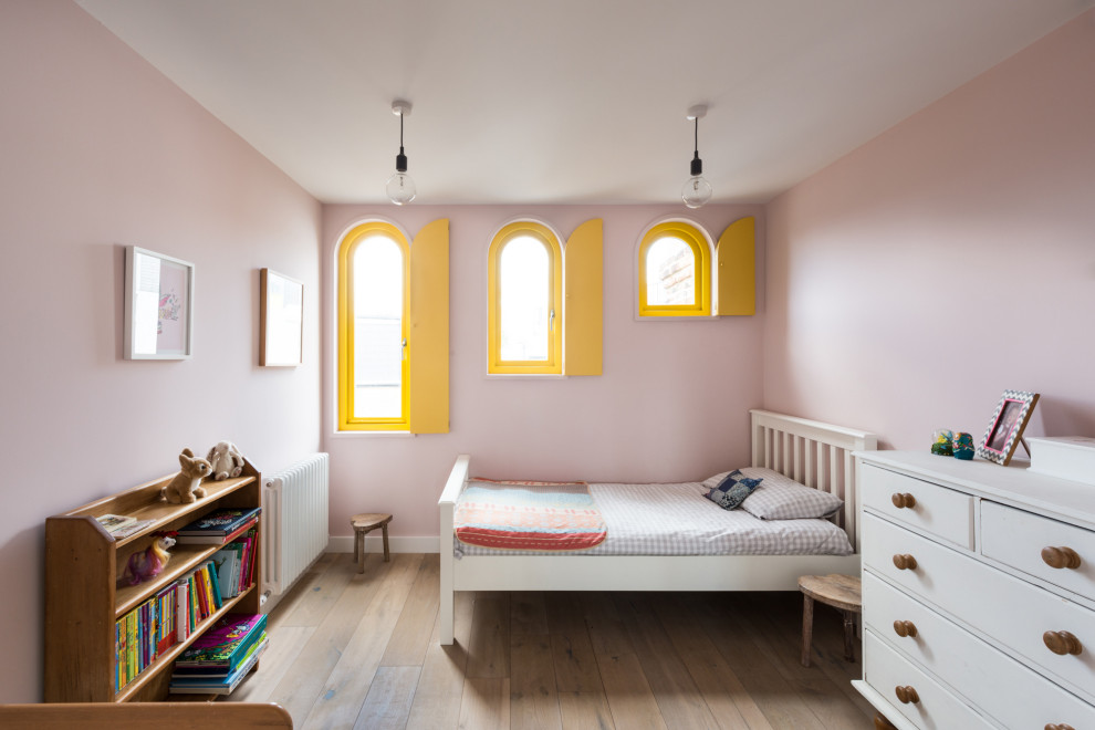 This is an example of an eclectic kids' bedroom in London.