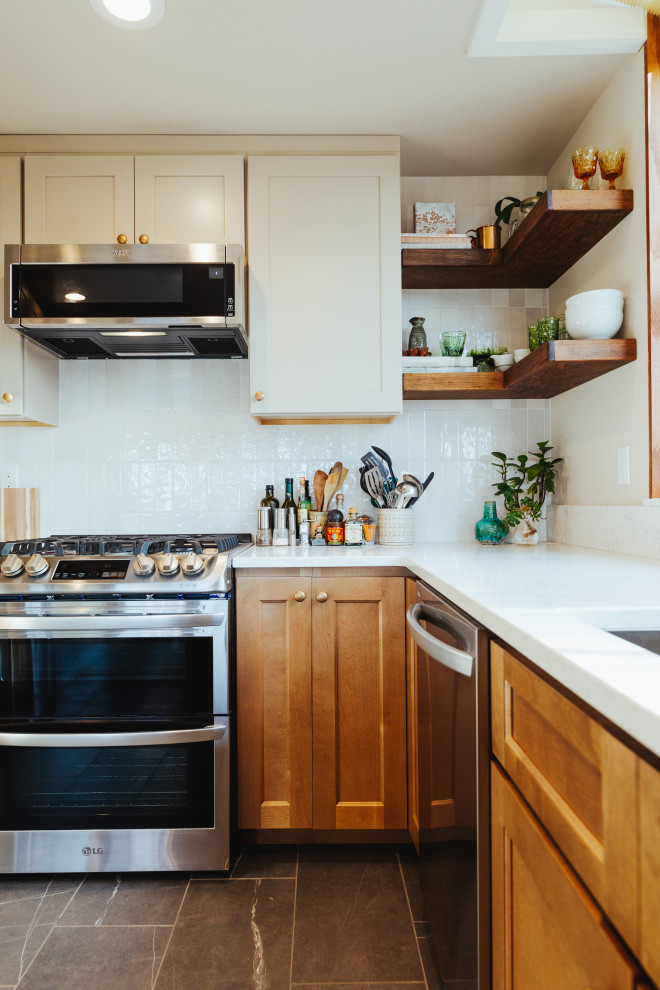 Mountain style kitchen photo in Seattle