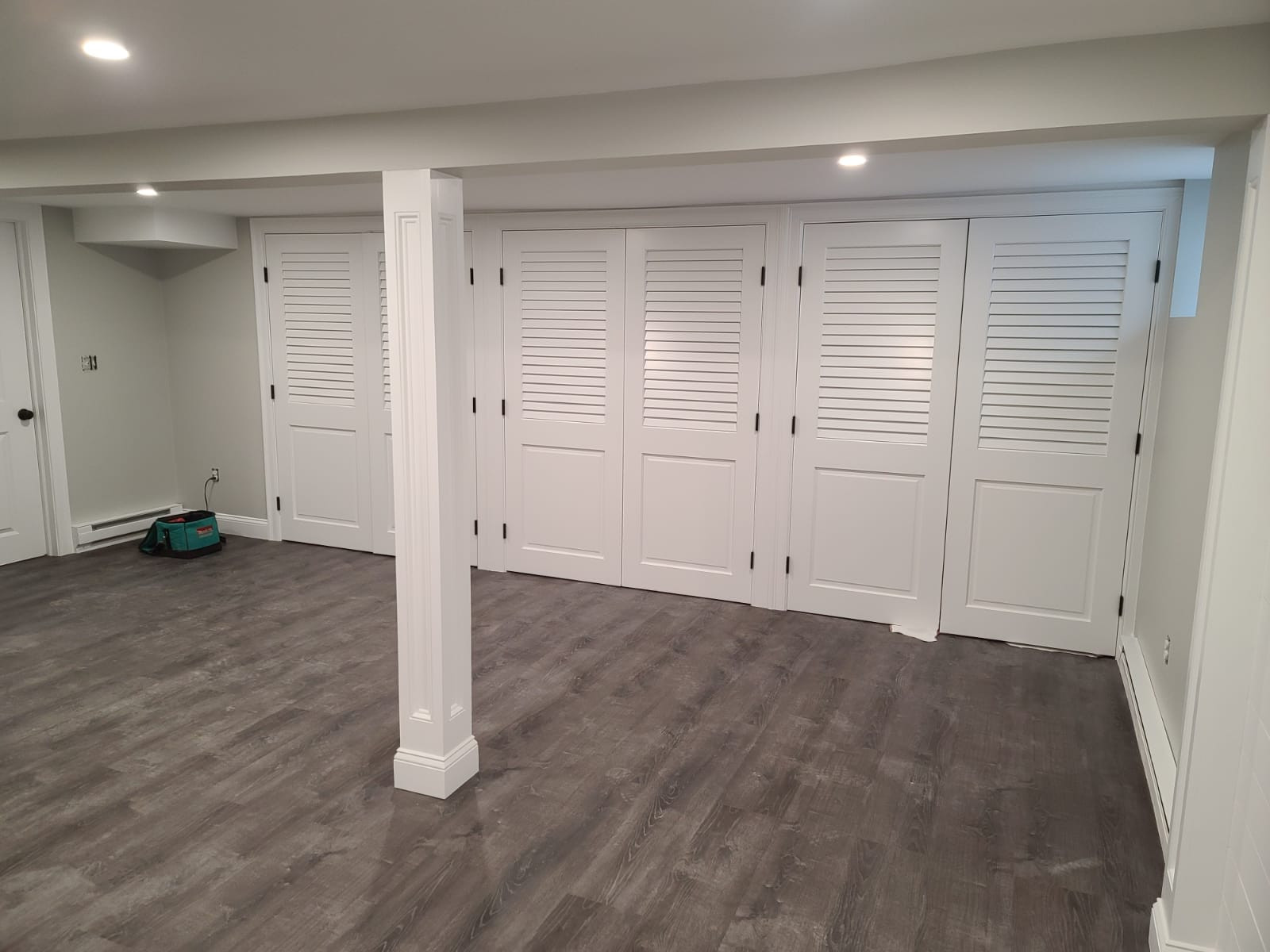 bedroom, Bathroom and basement remodeling
