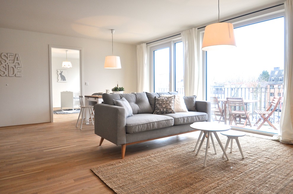 Design ideas for a scandinavian living room in Bremen.