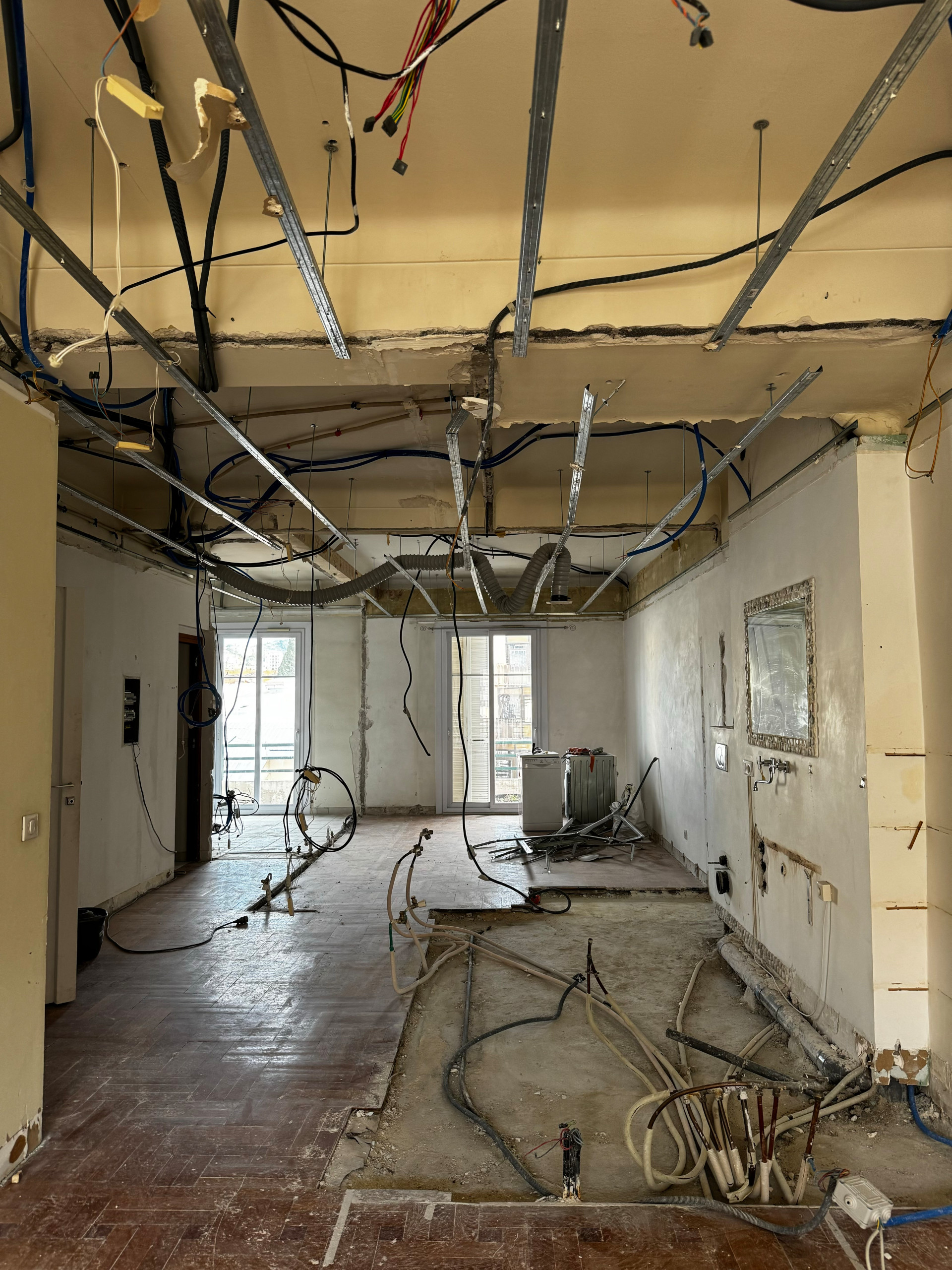 AVANT/APRES: un appartement Niçois réinventé