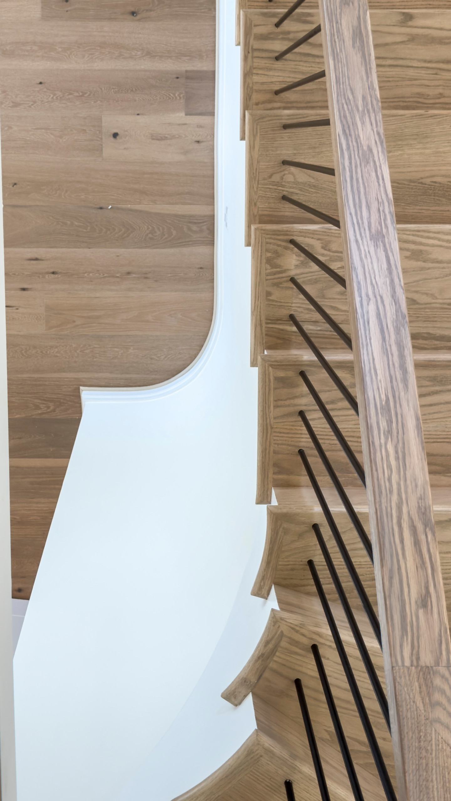 144_Attractive Transitional Staircase in Impressive Modern Home, Vienna VA 22180