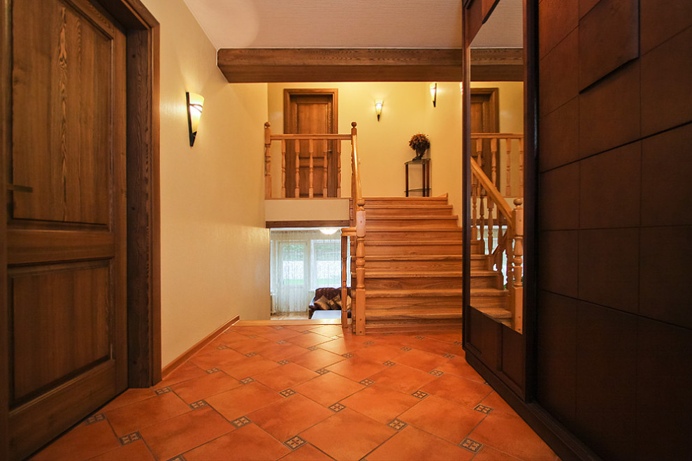Inspiration for a medium sized traditional entrance in Other.