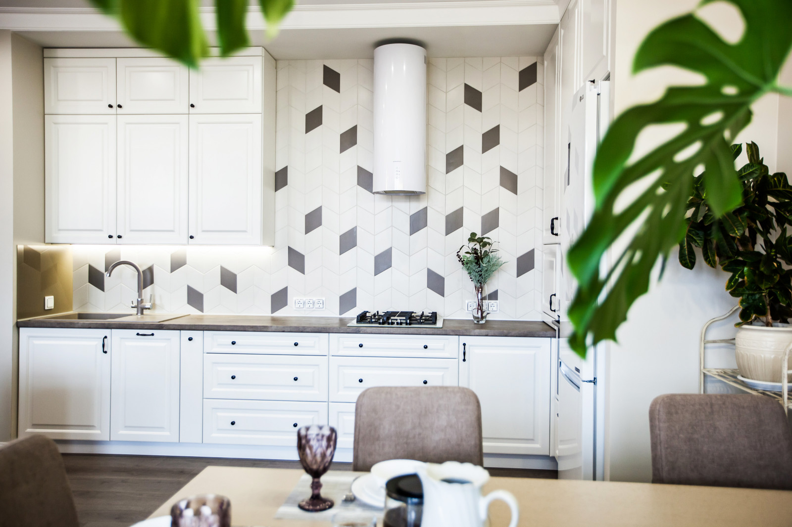 Белоснежная кухня из "Атмосферы Уюта"