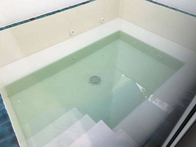 Palazzotto in Puglia shabby-chic-style-pools-and-hot-tubs