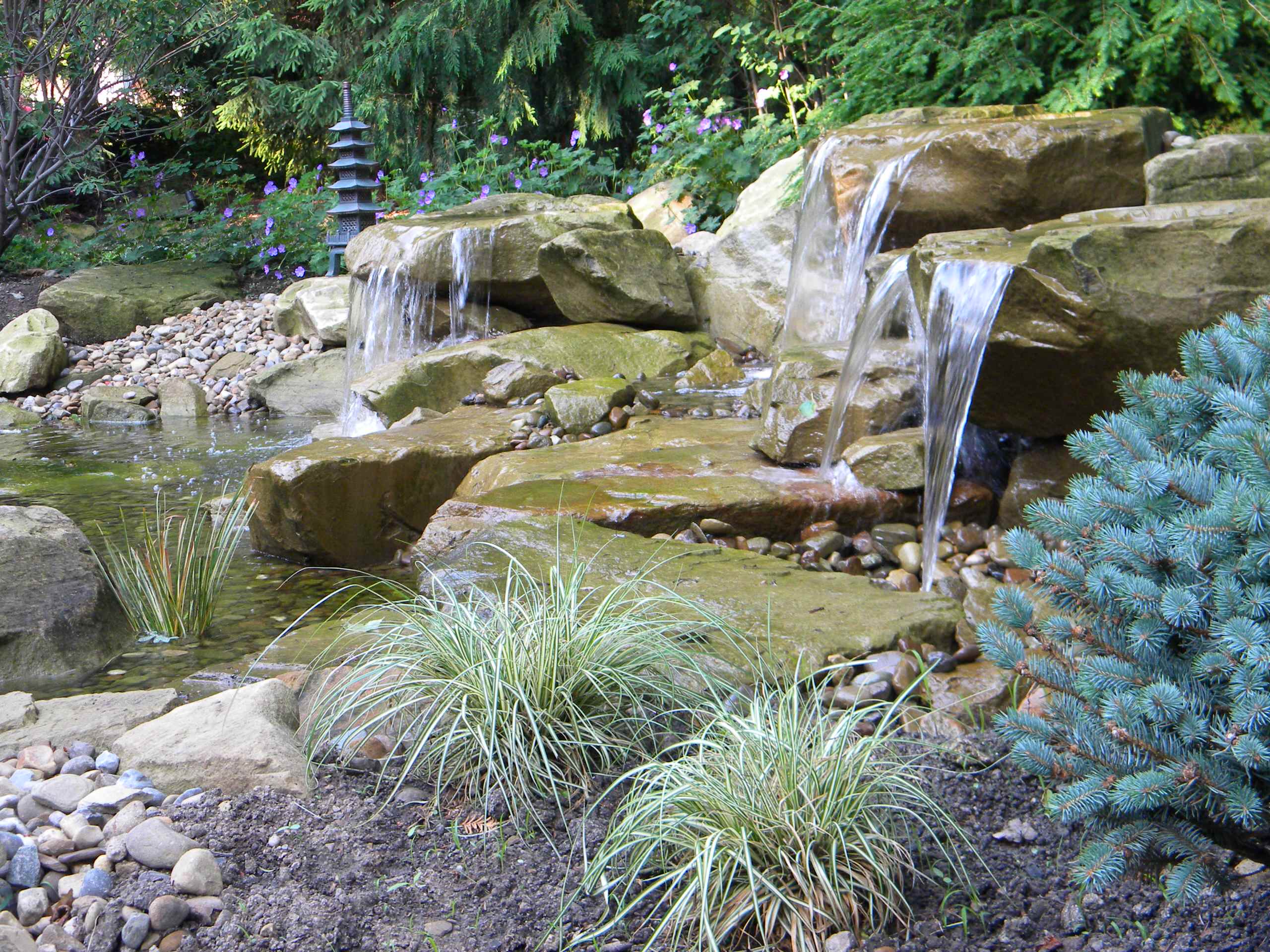 Bayvillage Water Feature