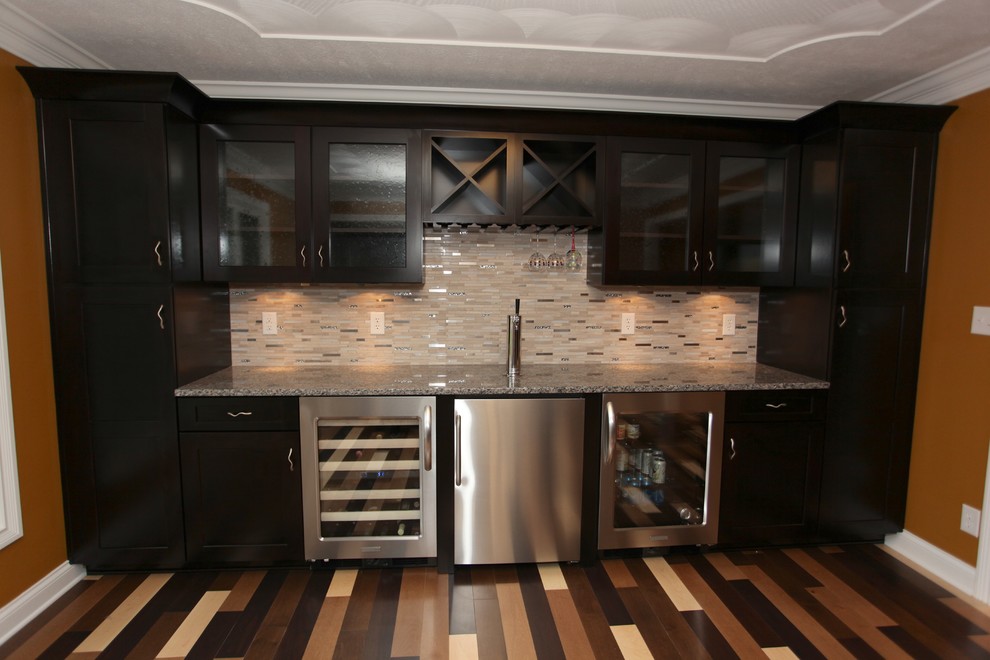 Inspiration for a transitional kitchen remodel in Indianapolis