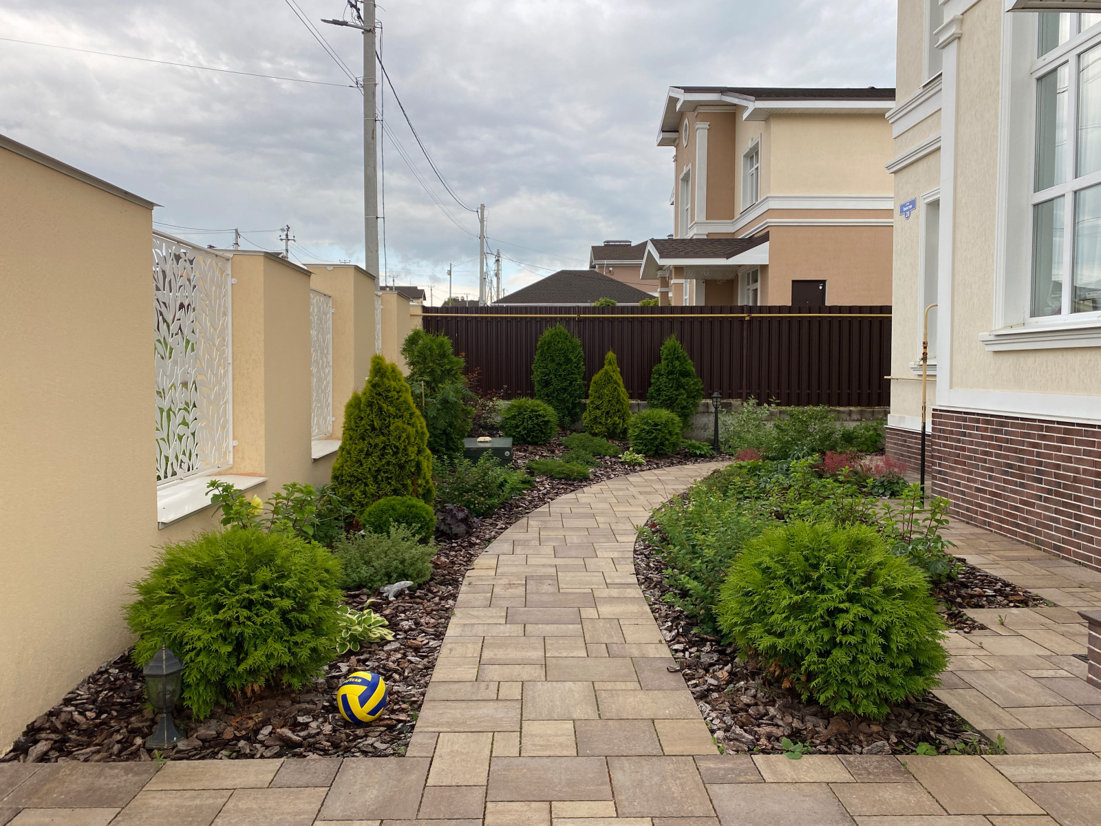 Акбердино, Девичья гора