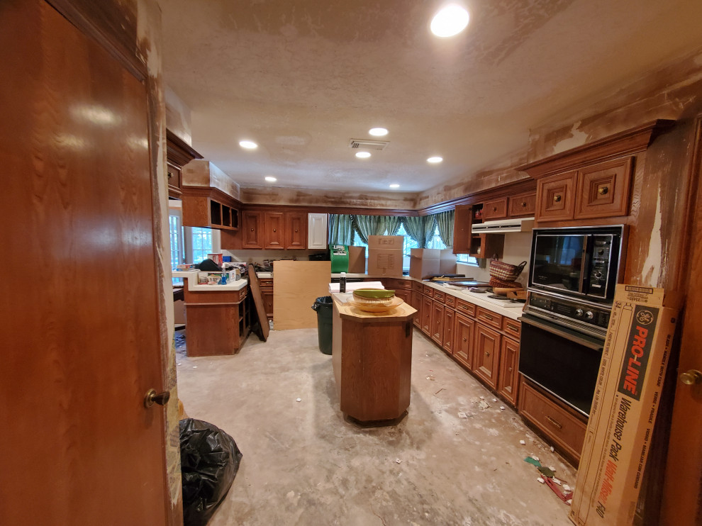 Lakewood Forest - Whole House Reno