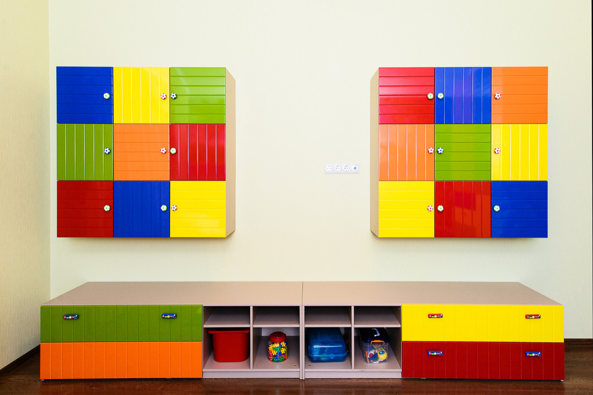 Стенка в детскую